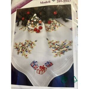 Anchor counted Cross Stitch kit Tablecloth Christmas 32x32 Inch Modell 280-5943